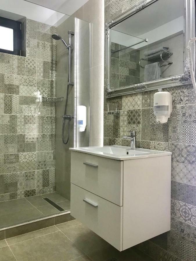 Darnida Luxury Apartment Неводарі Екстер'єр фото